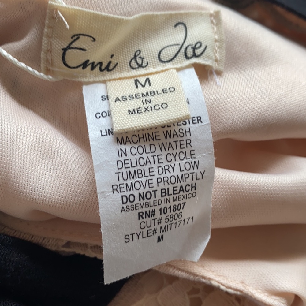 Emi & Joe Tops - Picture 6 of 7
